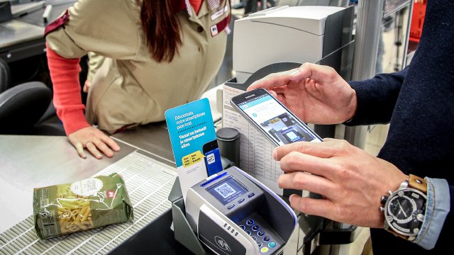 Ook Elektronisch Betalen Krijgt Dreun De Tijd